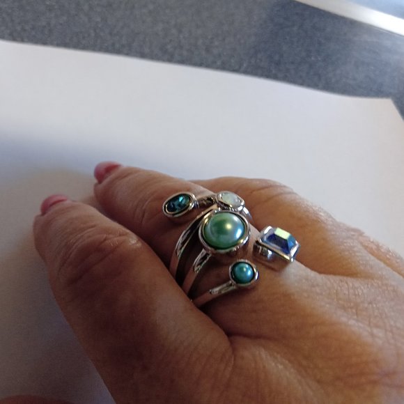 COPY - Lia Sophia Ring - Size 10 - Picture 4 of 10